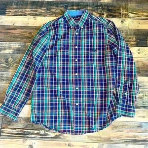 Men’s Chaps button up shirt size Medium